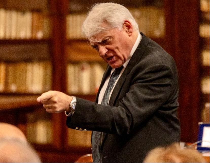 PHOTO-2025-12-04-19-03-17 2